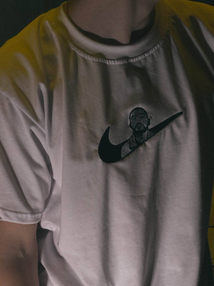 Футболка Nicenonice Classic "Swoosh x Cкрипт"